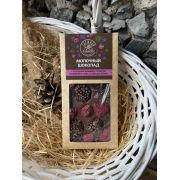 ТК Молочный шоколад с сосновыми шишками, сушеной малиной и лепестками василька 80 гр.